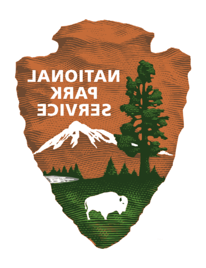 National Park 服务 logo.